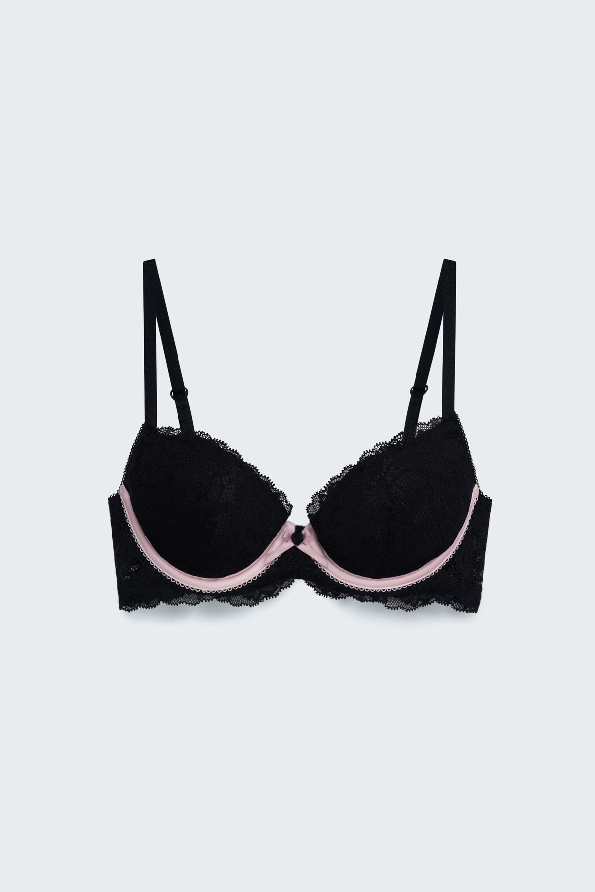 Close-up of Romantic Stretch Lace