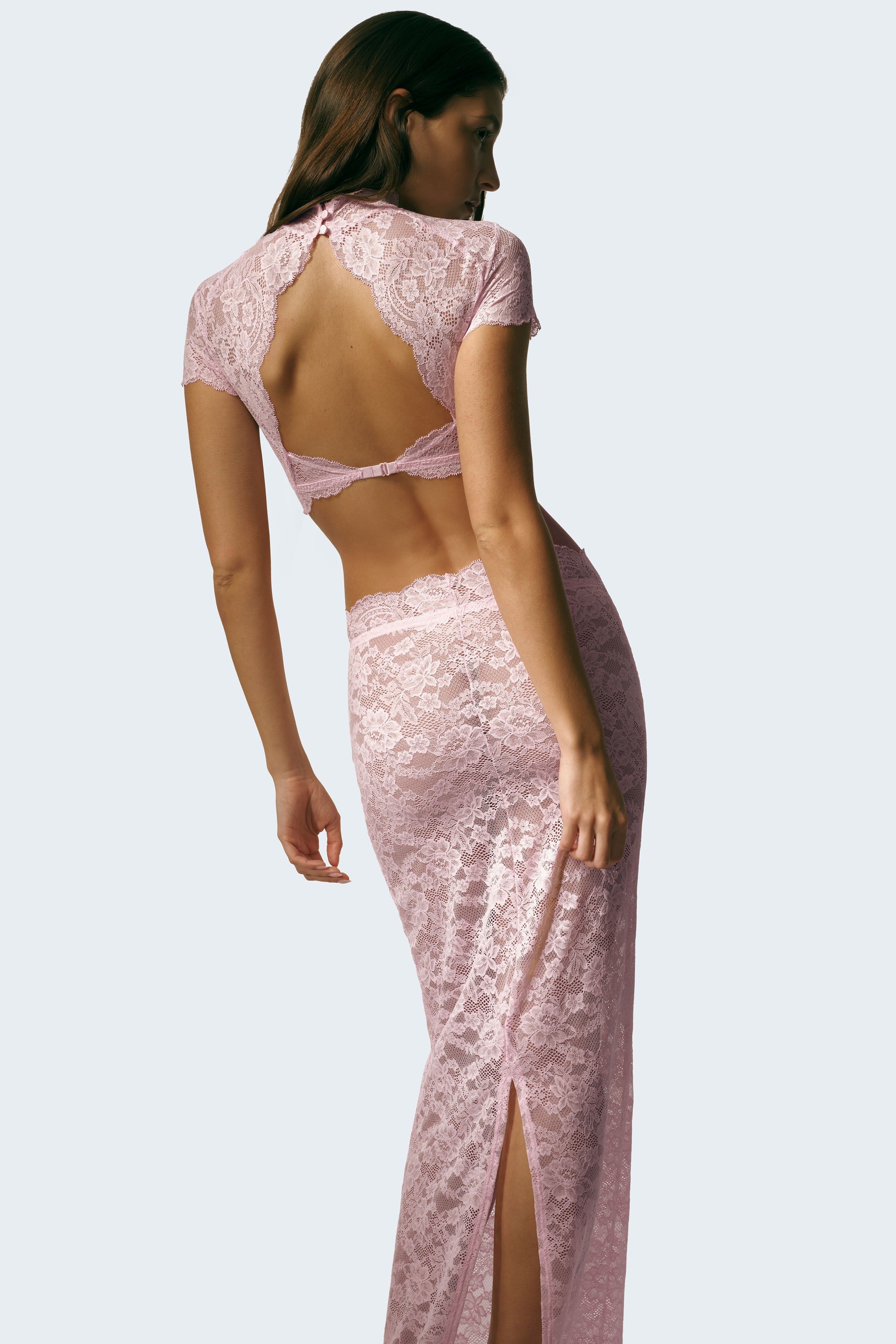 Mia is 5’8 and wears size XS